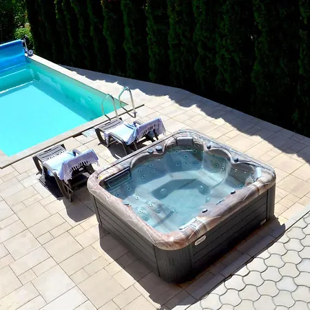 アパート Harmonija - ソコバニャ