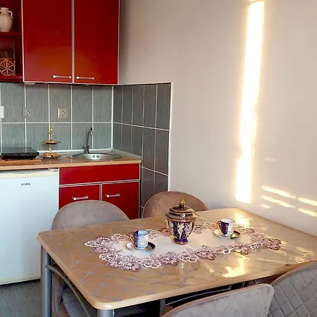 Harmonija - アパート *