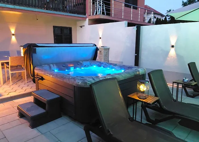 Harmonija - 索科矿泉村